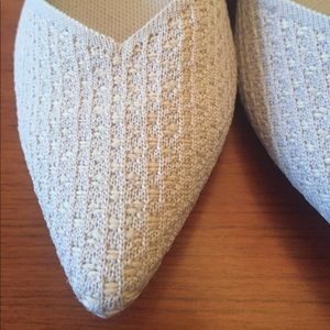 Rothy’s Salt Homeycomb in size 9.5